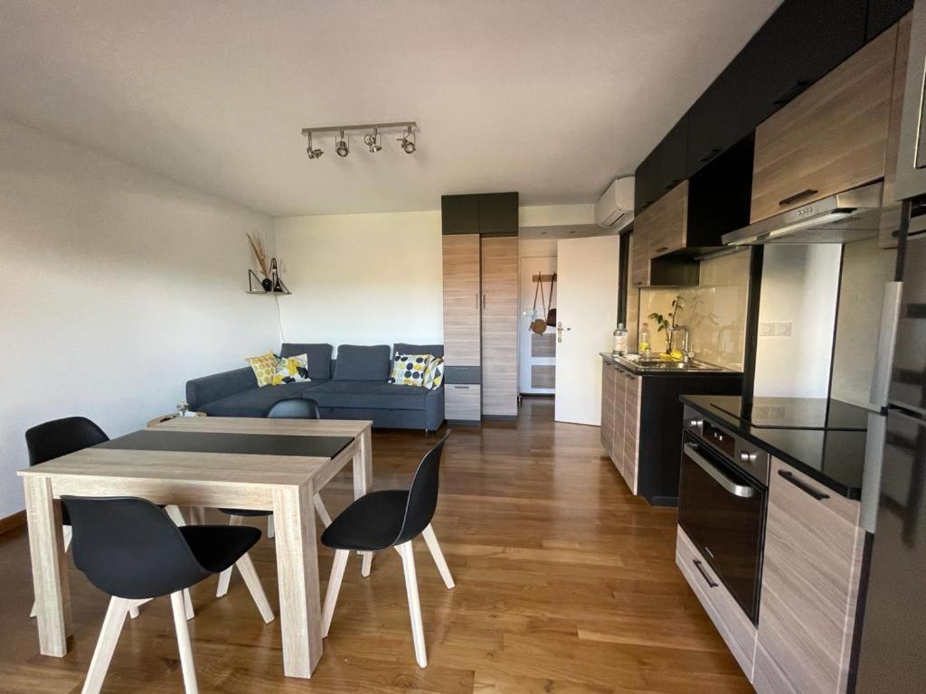 Juan Les Pins Joli T2 Parking Inclus! Lejlighed Antibes Eksteriør billede
